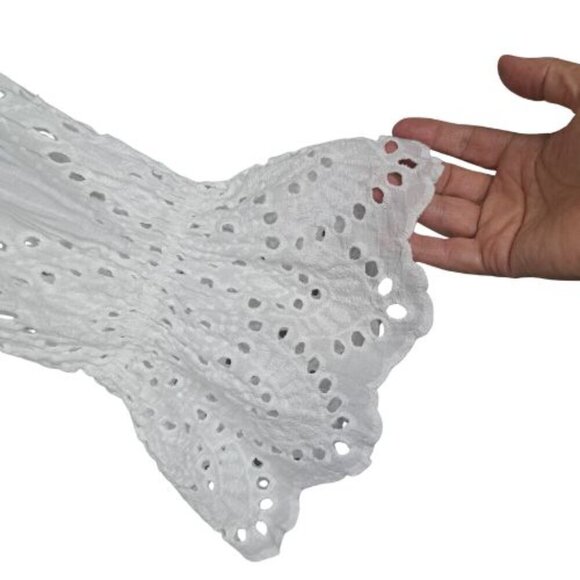 Scandal Buttercup Eyelet Lace Blouse - Picture 5 of 7